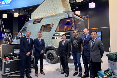 我校代表團(tuán)赴德交流成果豐碩 深度探訪杜塞爾多夫K Show新材料博覽會與法蘭克福國際書展多媒體設(shè)計(jì)前沿